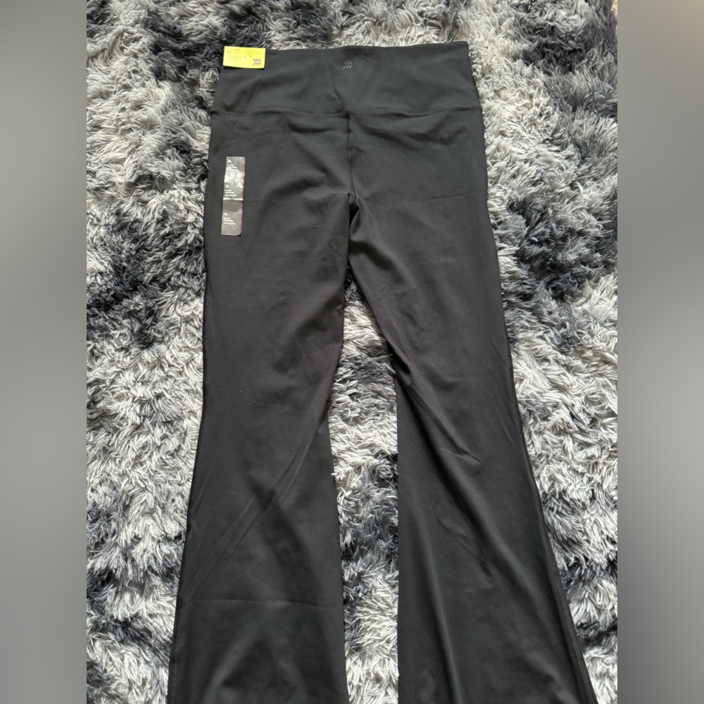 Active wear black leggings